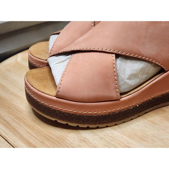 Clarks Kassanda Step Wedge Sandal Women's Size 9.5 Peach Nubuck - Picture 5 of 13